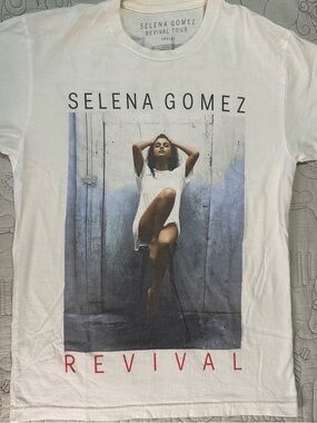 Selena Gomez Revival Tour Graphic Tee White Size Small